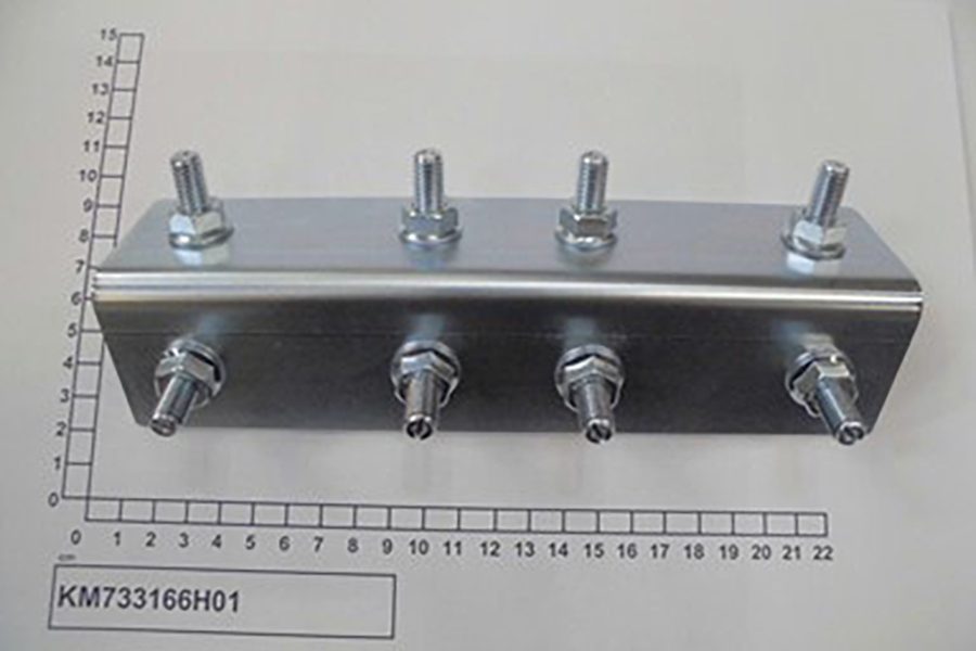 KM733166H01-PIC000000000217937